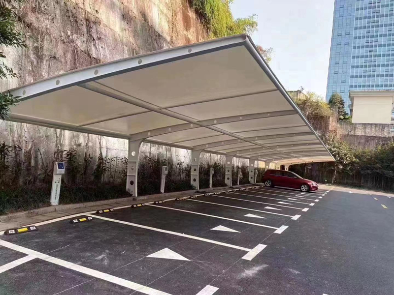 山西太原電動(dòng)車(chē)棚